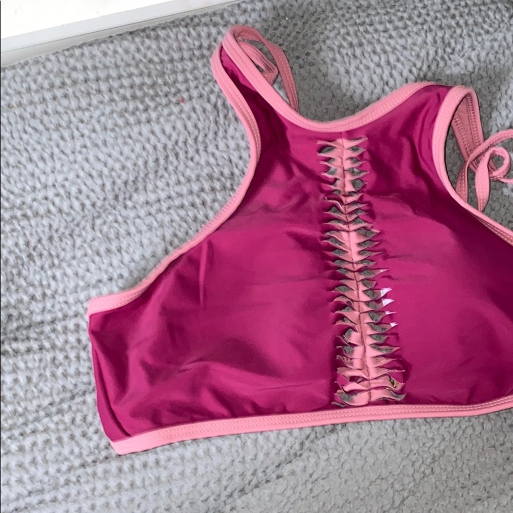 Swim top - Picture 2 of 4